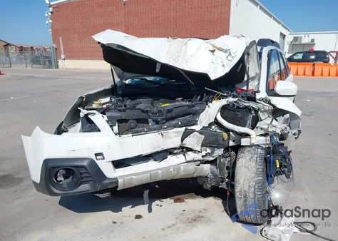 2014 Subaru Outback 2.5I Limited z USA, uszkodzony, nr VIN 4S4BRCLC1E3253349